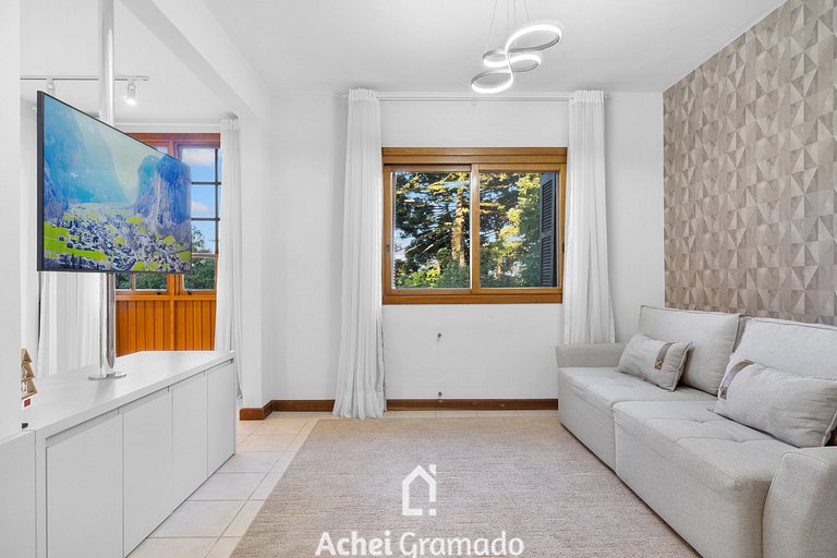 Bosque de Viena Duplex by Achei Gramado