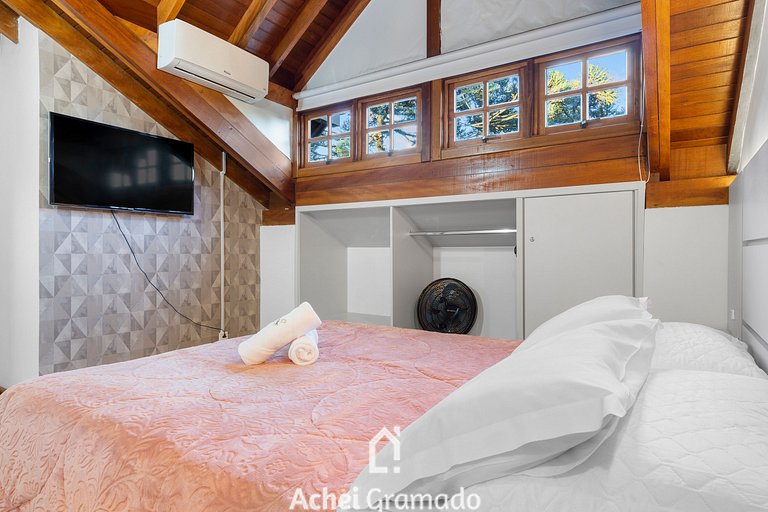 Bosque de Viena Duplex by Achei Gramado