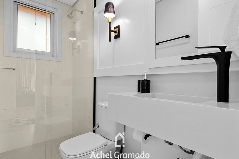 Alpes da Montanha Duplex 2 dorm by Achei Gramado
