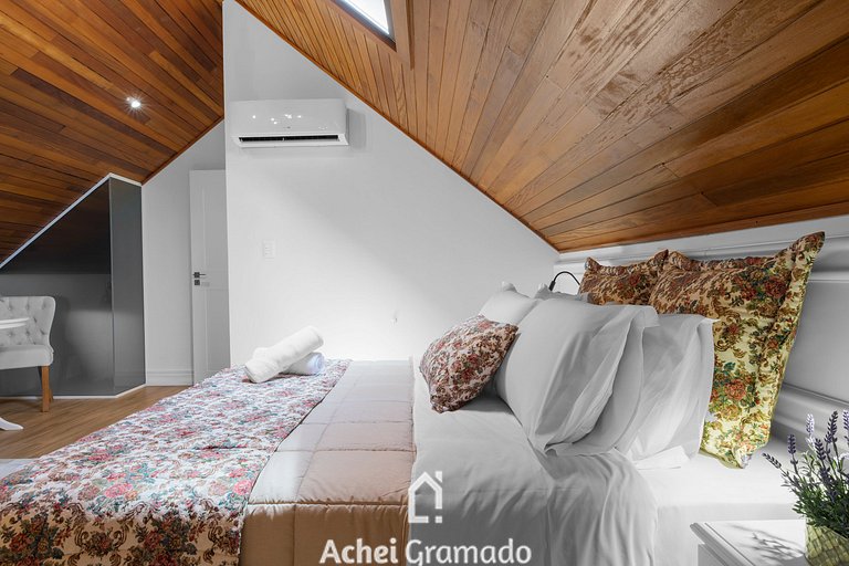 Alpes da Montanha Duplex 2 dorm by Achei Gramado