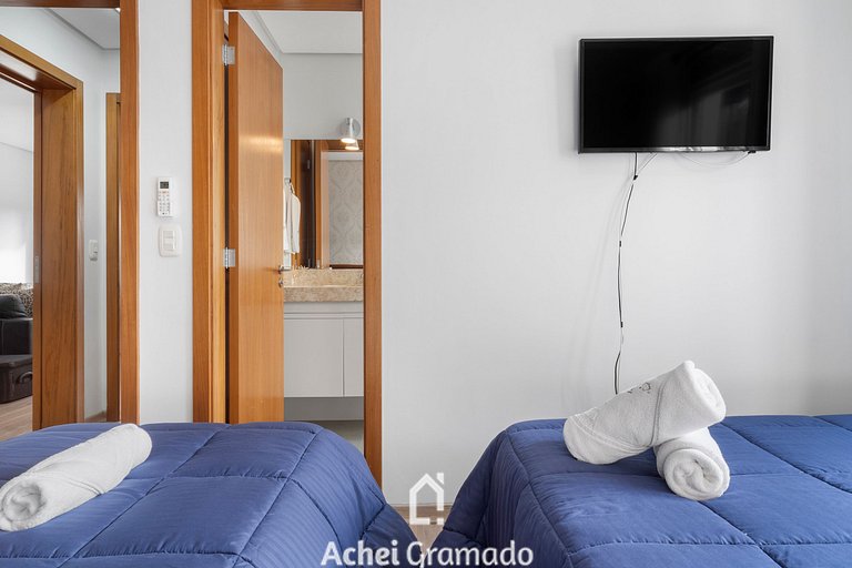 Casa de Pedra 2 Suítes c/ Piscina by Achei Gramado