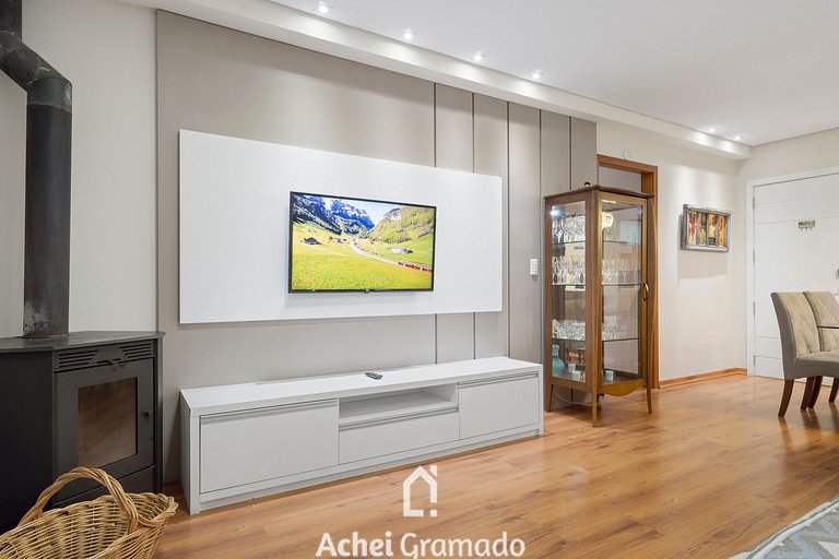 Flores da Montanha Centro by Achei Gramado
