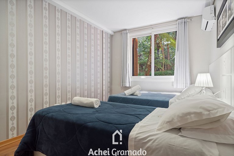 Flores da Montanha Centro by Achei Gramado