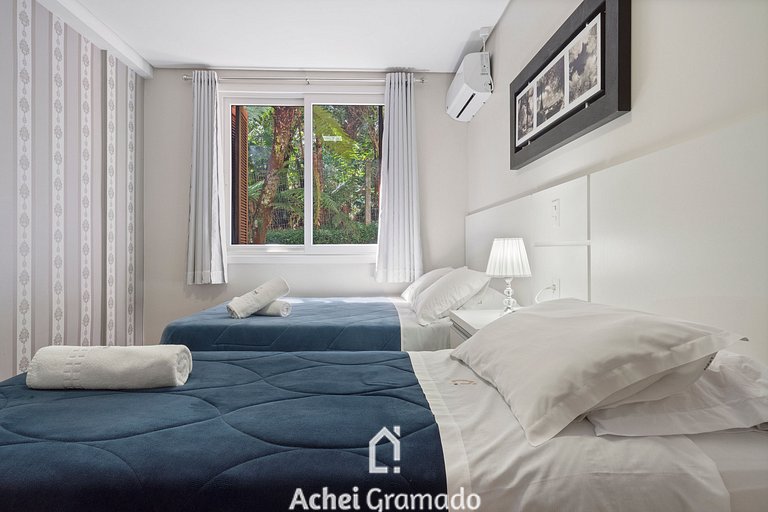 Flores da Montanha Centro by Achei Gramado