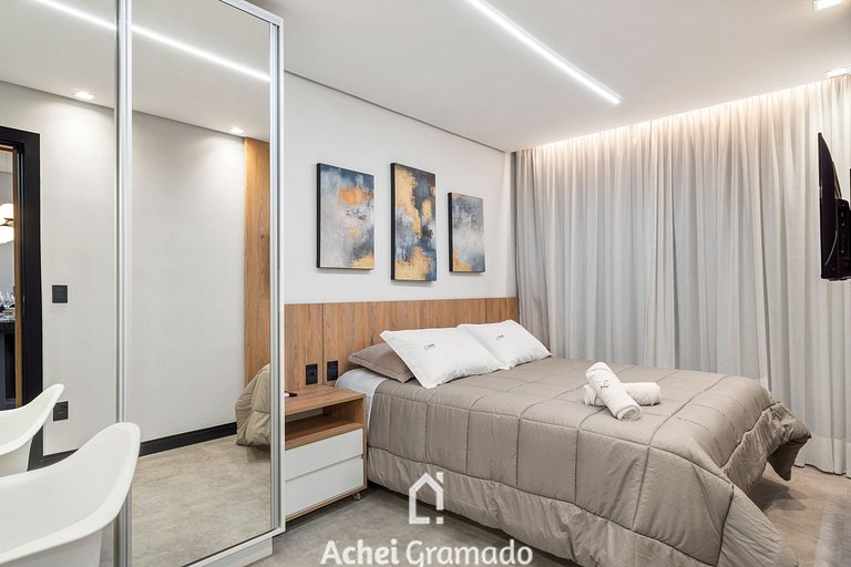 Welter You Luxo 1dorm e Piscina by Achei