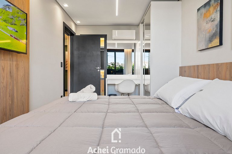 Welter You Luxo 1dorm e Piscina Aquecida by Achei