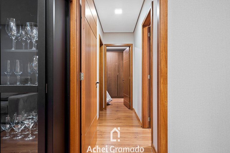Flores da Montanha 2 dorm Centro by Achei Gramado