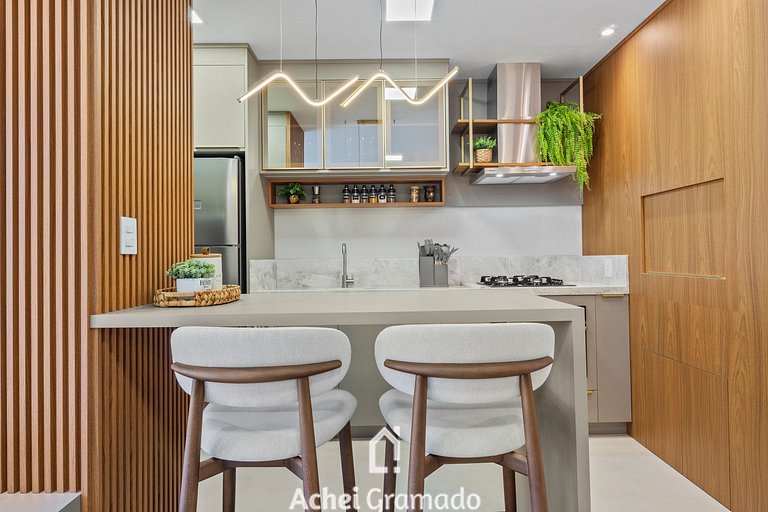 Leev Home 2 dorm 50m Rua Coberta by Achei Gramado