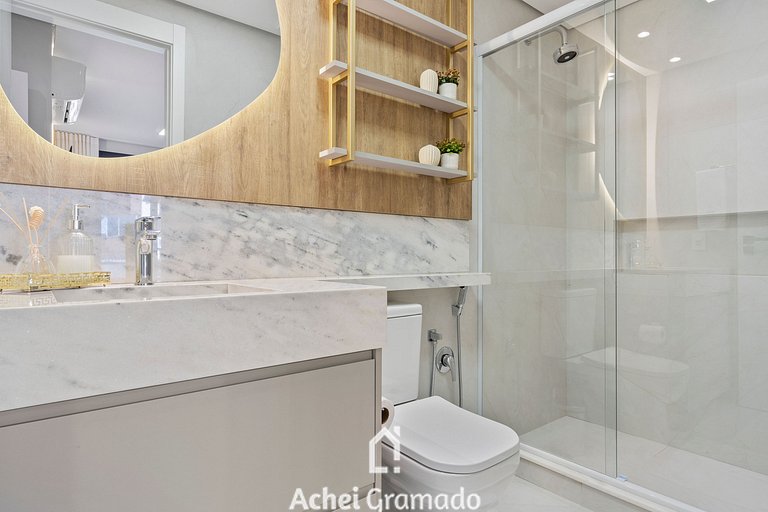 Leev Home 2 dorm 50m Rua Coberta by Achei Gramado
