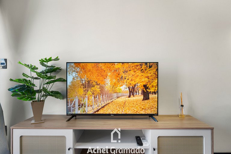 Welter You com Piscina 1 dorm by Achei