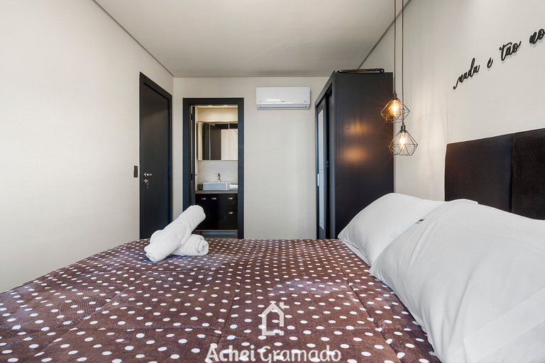 Welter You com Piscina 1 dorm by Achei