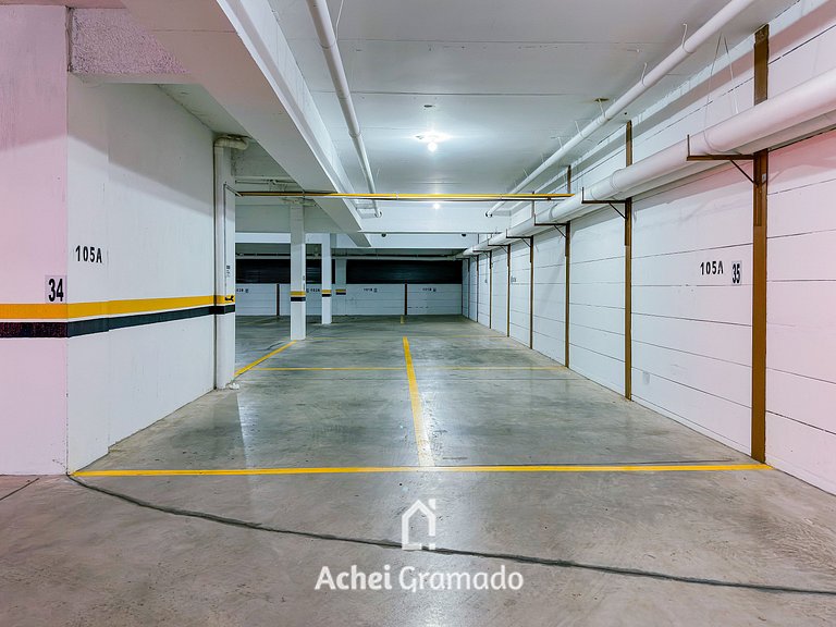 Villagio Del Venetto com ampla varanda by Achei