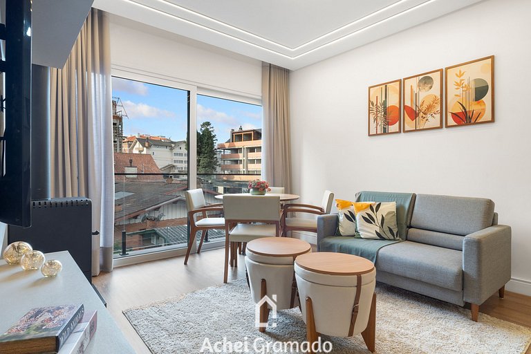 Conforto a 950m da Rua Coberta by Achei Gramado