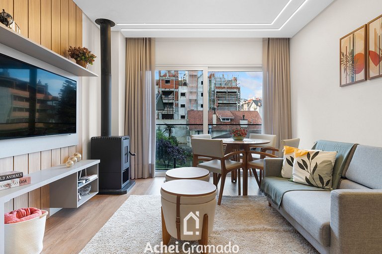 Conforto a 950m da Rua Coberta by Achei Gramado