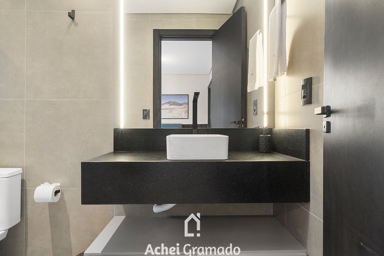 Res. Tribeca 350m Rua Coberta by Achei Gramado