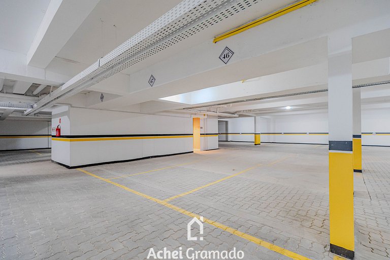 Luxo e Estilo no centro by Achei Gramado