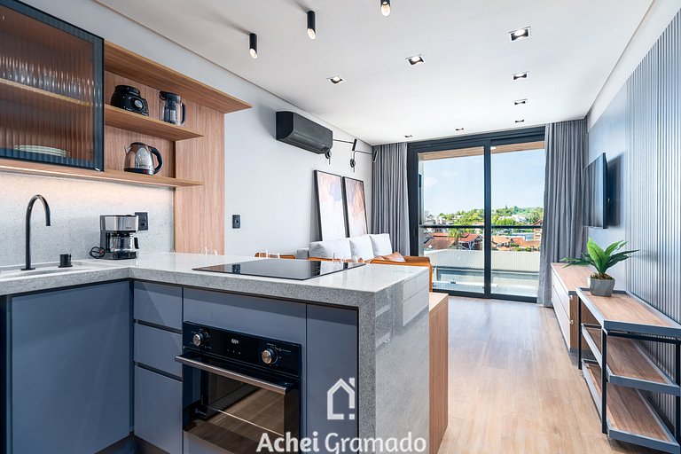 Lindo Apto com Piscina e Academia by Achei