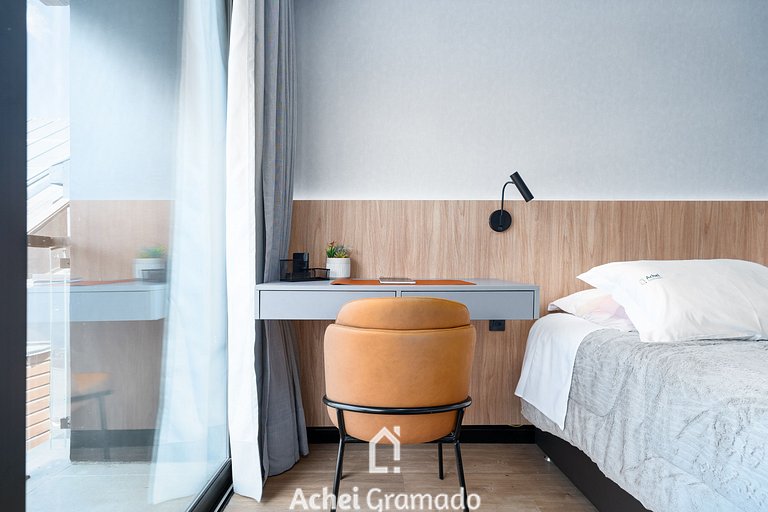 Lindo Apto com Piscina e Academia by Achei