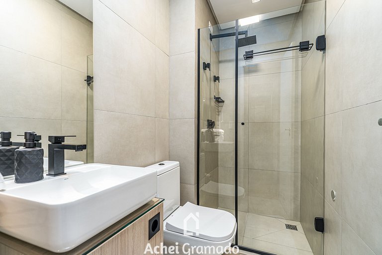 Elegância e Experiência by Achei Gramado