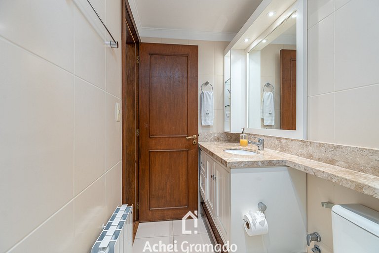 Lindo Apartamento no Centro by Achei Gramado