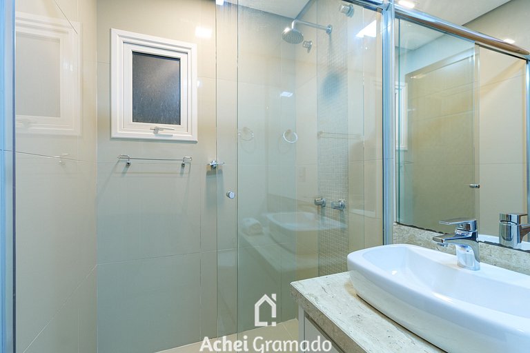 Apartamento na Av Borges by Achei Gramado