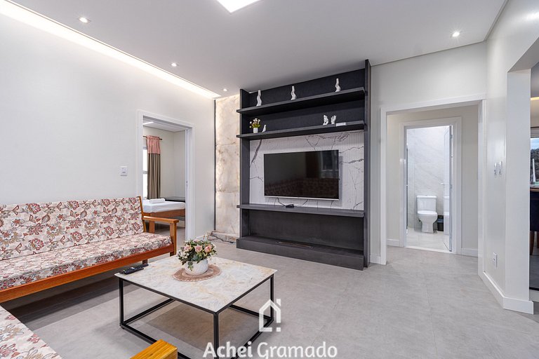 Casa Sítio Caminhos da Serra by Achei