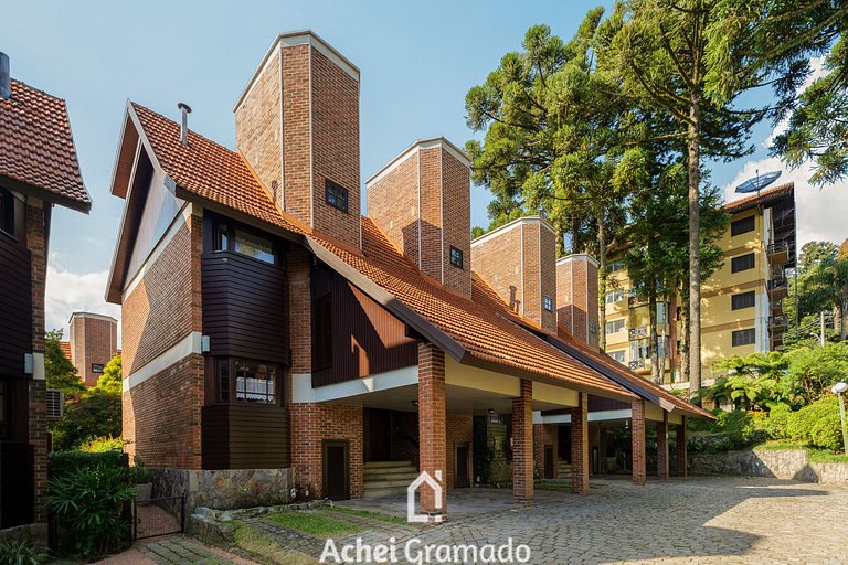 Casa Sonnendorf 4 dorm Centro by Achei Gramado