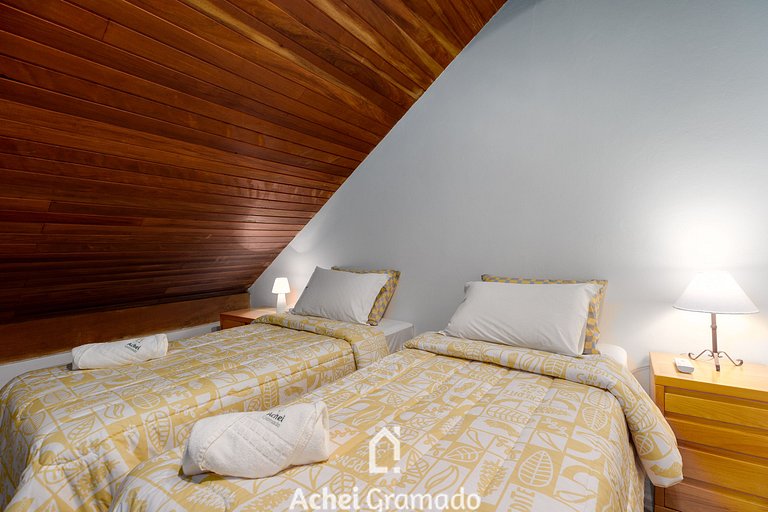 Casa Sonnendorf 4 dorm Centro by Achei Gramado