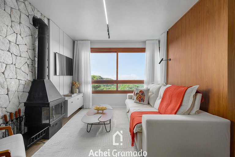 Luxo e Vista Quinta da Serra by Achei