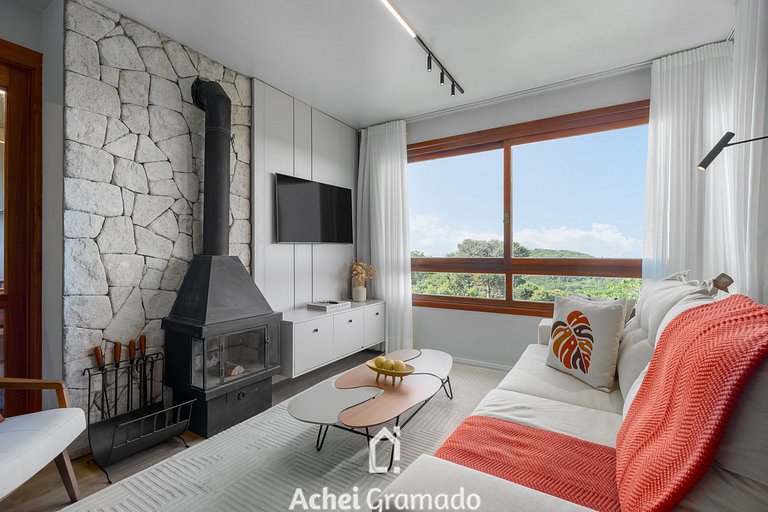 Luxo e Vista Quinta da Serra by Achei