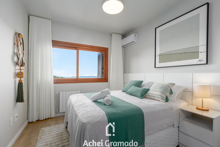 Luxo e Vista Quinta da Serra by Achei