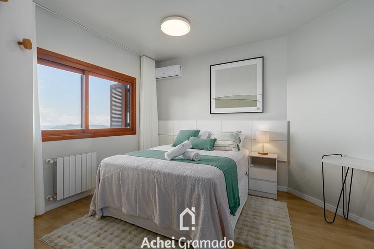 Luxo e Vista Quinta da Serra by Achei