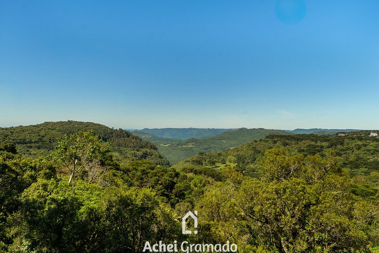 Luxo e Vista Quinta da Serra by Achei