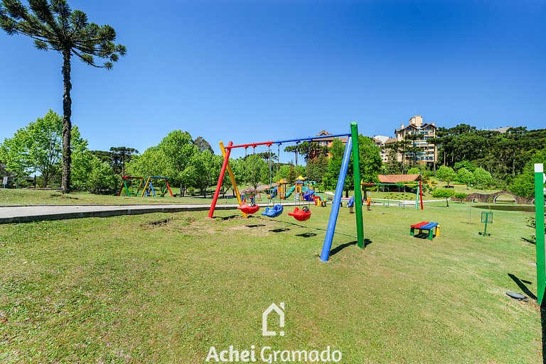 Luxo e Vista Quinta da Serra by Achei