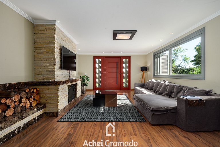 Casa Ingá 600m da Catedral de Pedra by Achei