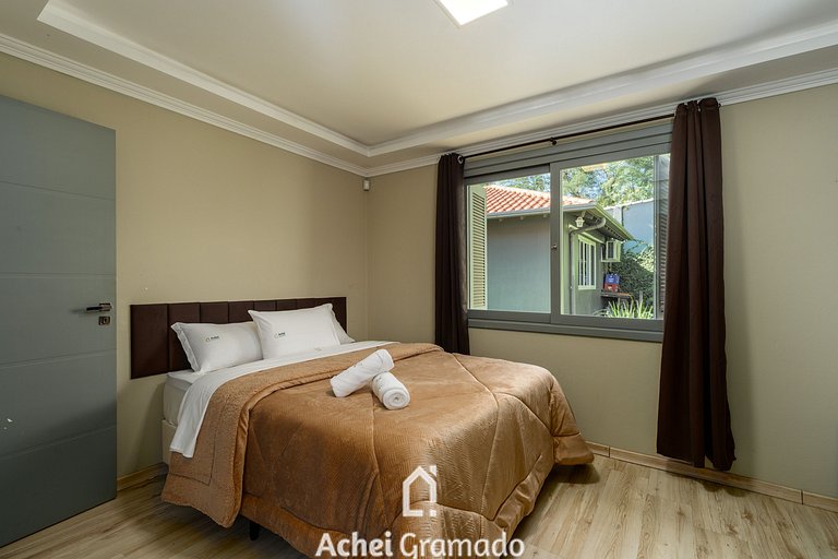 Casa Ingá 600m da Catedral de Pedra by Achei