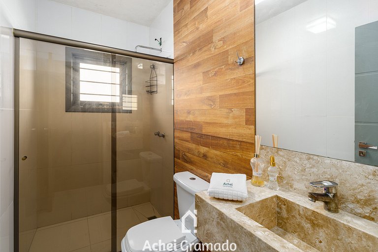 Casa Ingá 600m da Catedral de Pedra by Achei