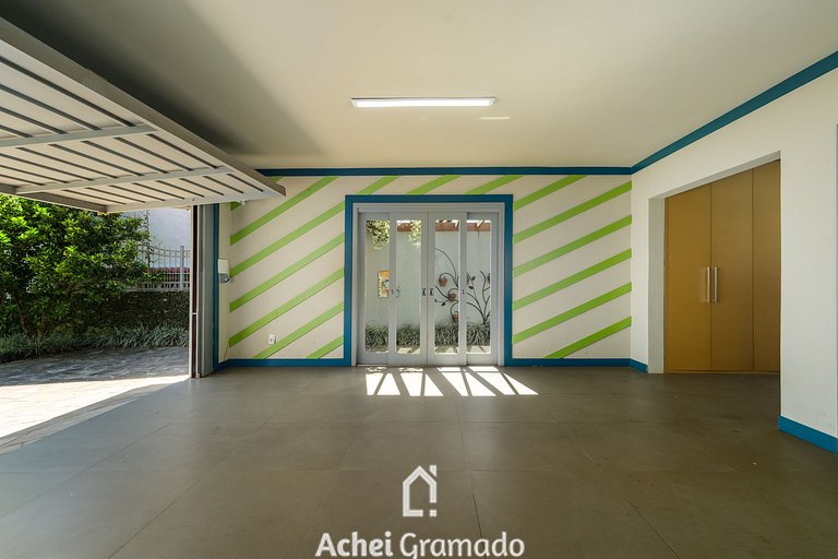 Casa Ingá 600m da Catedral de Pedra by Achei