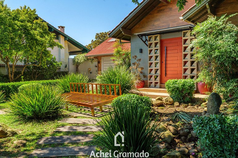 Casa Ingá 600m da Catedral de Pedra by Achei