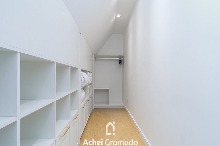 Apto Caúna prox Super Carros by Achei Gramado