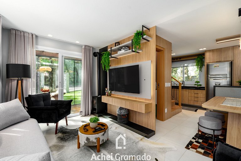 Casa no Residencial Vilaró 3 Suítes by Achei