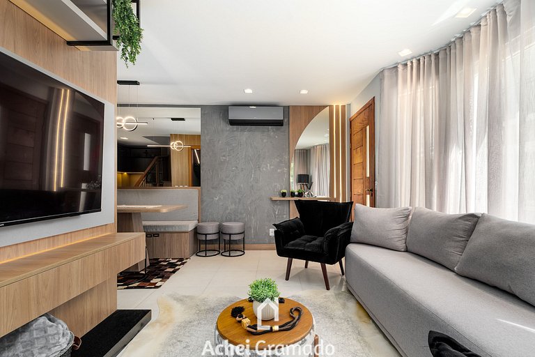 Casa no Residencial Vilaró 3 Suítes by Achei