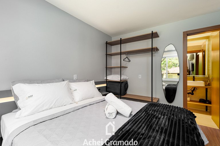 Casa no Residencial Vilaró 3 Suítes by Achei