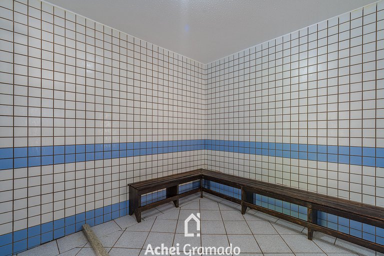 Apto no Centro e Piscina aquecida by Achei Gramado