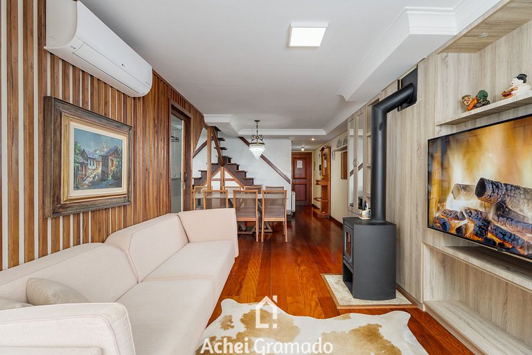 Duplex 3 dorm bem no Centro by Achei Gramado