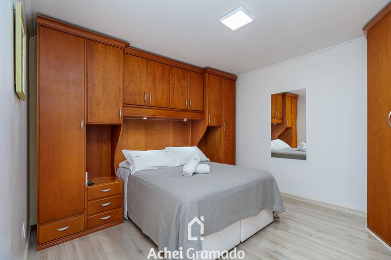 Duplex 3 dorm bem no Centro by Achei Gramado