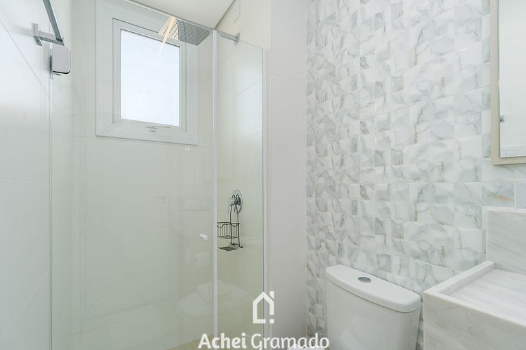 Res Aire com 3 Suítes e Piscina by Achei Gramado