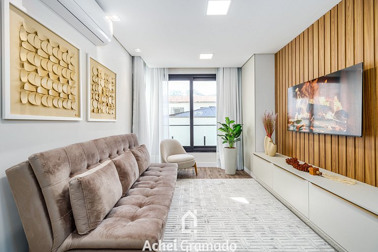 Astro 1 dorm 400m da Rua Coberta by Achei Gramado