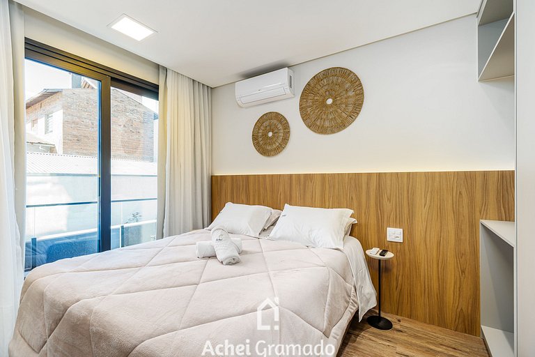 Astro 1 dorm 400m da Rua Coberta by Achei Gramado